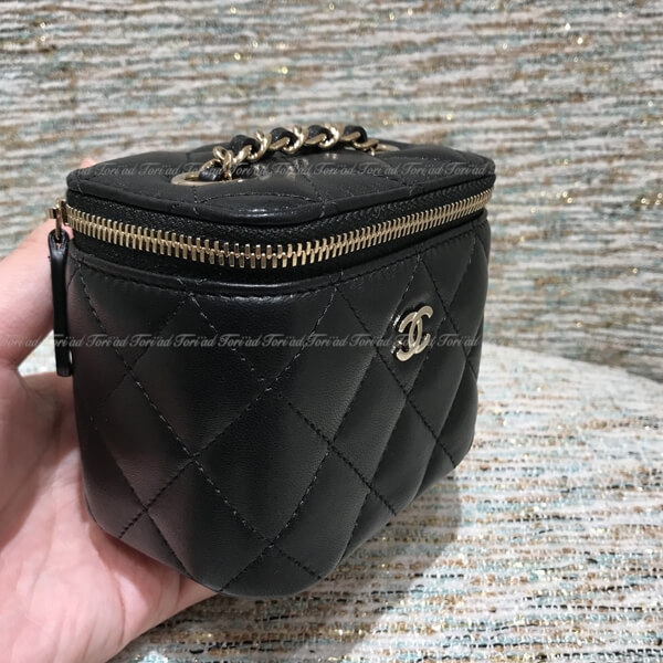 すぐ届く★シャネル クラシック ミニ ヴァニティ ケース★大人気